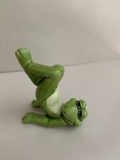 Norcrest Japan vintage frog headstand figurine K501 hand decorated 3.2â€�
