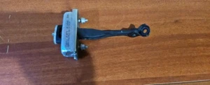 13-19 FORD TAURUS Front Left Door Hinge - Picture 1 of 3