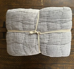 Pottery Barn Cloud Linen King / Cal K quilt, gray- NWot- - Picture 1 of 3