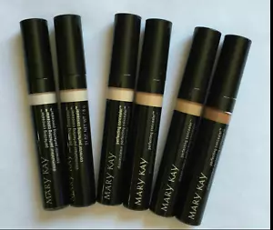 Mary Kay  Perfecting Concealer,6g, CONCEALS & CAMOUFLAGES!! - Picture 1 of 2