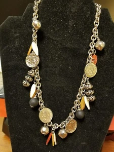 Vintage silberfarbene einheimische Charm Halskette - Bild 1 von 6