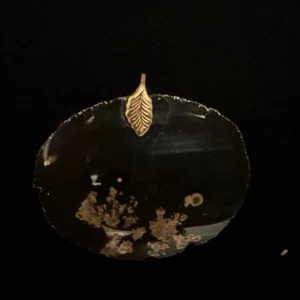 Colgante de cuarzo hoja de oro  - Imagen 1 de 10