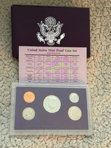 1990 CLAD PROOF SET U.S Mint ORIGINAL GOVERNMENT PACKAGING - Picture 1 of 2