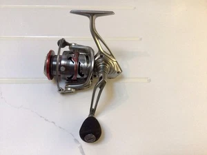 Cadence 3000 Spinnrolle Angelrolle - Bild 1 von 17