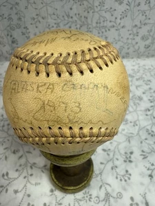 Baseball firmato Alaska Goldpanners 1973 - Foto 1 di 7