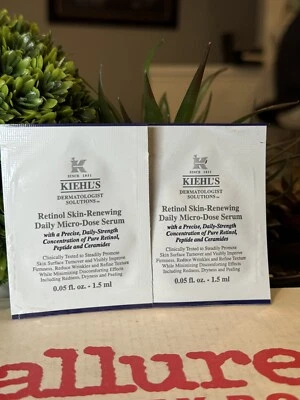 2x Kiehl's Retinol Skin-Renewing Daily Micro-Dose Serum SAMPLE- 0.05 fl oz - Image 1 of 2