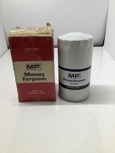 Genuine Massey Feruson 1034 065 M92 Oil Filter  - Picture 1 of 2