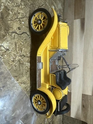 Stutz Bearcat 1915 The Franklin Mint tamaño 1:24 fundido a presión Foto 1 de 4