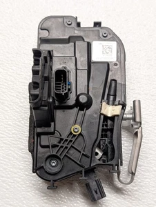 GENUINE OEM NEW FRONT LEFT DOOR LOCK LATCH for FORD MAVERICK BRONCO SPORT(4-PIN) - Picture 1 of 14