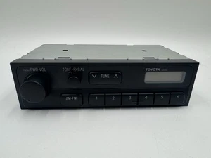 Radio AM FM ESTÉREO OEM A51202 86120-02130 95-98 TACOMA T100 94-97 COROLLA - Imagen 1 de 8
