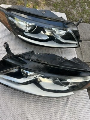 Faro delantero derecho izquierdo xenón LED OCULTO RH LH 2013-2017 Volkswagen CC OEM Foto 1 de 4