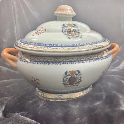 19-20 世纪中国出口瓷器皇室支架 4 汤和炖锅 — 第 1/4 张图片