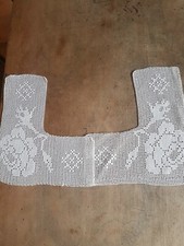 Antique Mary Card "Rose Bud" Lace Cream Filet CROCHET COLLAR 