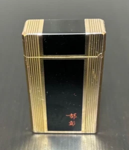 S.T.Dupont Dupont 都彭 Gravur Feuerzeug Gold Schwarz ohne Box Zündung bestätigt JP - Bild 1 von 7