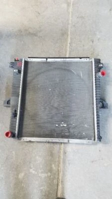 Used Radiator fits: 2008 Mazda B-2300 exc. electric vehicle 4 cylinder 2.3L MT G - Изображение 1 из 4