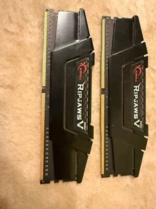 2 X G.Skill 16GB DDR4 Desktop RAM Ripjaws V F4-3200C16D-16GVK - Picture 1 of 2