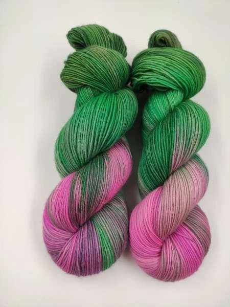 handgefärbte Einöder Sockenwolle 100 g - GRÜNES PINK  203 - Bild 1 von 1