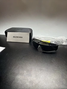 Occhiali da sole unisex Balenciaga BB0041S 001 rettangolari quadrati grigi 99 mm OBI 02 - Foto 1 di 5