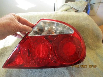 JAGUAR S 2000-2004 TIPO NOS FÁBRICA FABRICANTE ORIGINAL MONTAJE LUZ TRASERA DERECHA SOPORTE BOMBILLA Foto 1 de 4