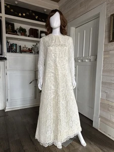 Vintage Boho Lace Wedding Dress Long Sleeves Scalloped Bottom 60s 70s Empire - Picture 1 of 20