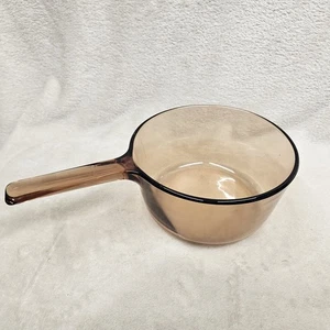 Corning Vision Ware Braunglas Soßenpfanne 1. L Pyrex Kochgeschirr Topf ohne Deckel USA - Bild 1 von 4