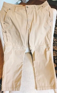 Clearwater Outfitters Men 32W x 30L Angler Tan Pants Shorts Convertible Gorpcore - Picture 1 of 24