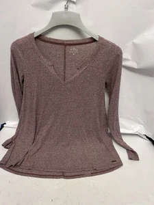 Hollister womens small maroon/white vneck long sleeve shirt - Picture 1 of 4