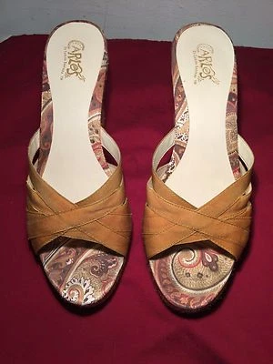 Sandalias de cuña de yute cruzadas cinta dorada Carlos Santana Essence talla 10 M Foto 1 de 4