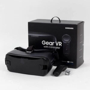 Samsung Gear VR Headset with Controller Powered by Oculus SM-R3250 Fedex Ship - Picture 1 of 5