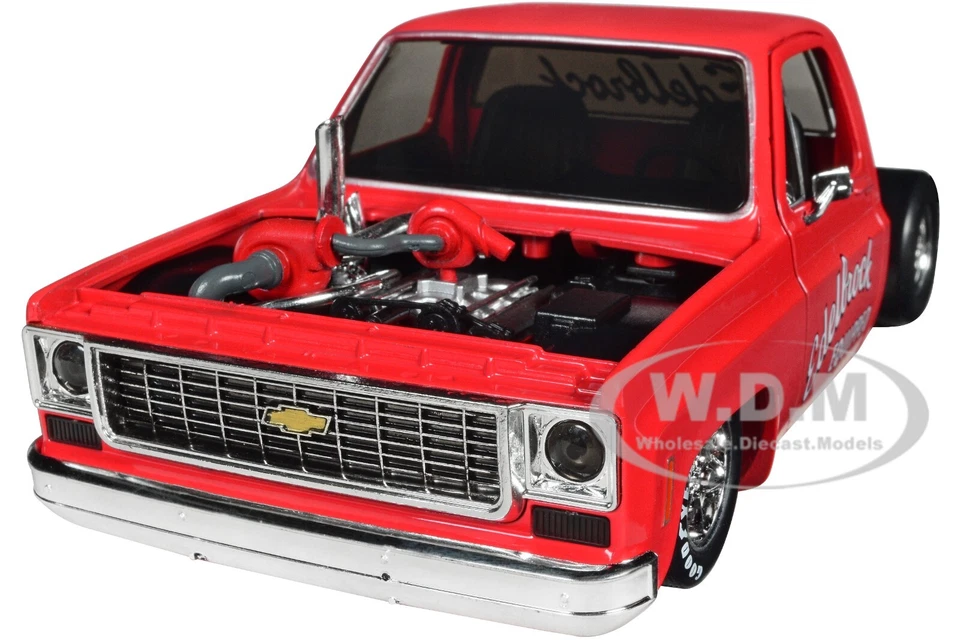 1/24 M2 Machines 1973 Chevrolet Cheyenne Super 10 Bedless Edelbrock 40100-HS02