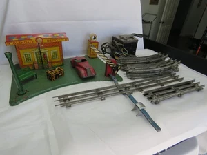 Marx O Scale Glendale Depot Set w/Orig. Auto, Transformer, Track, Bench & Trunk - Picture 1 of 23