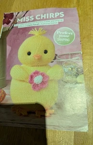 Little Easter Chick Knitting Pattern. - Picture 1 of 2