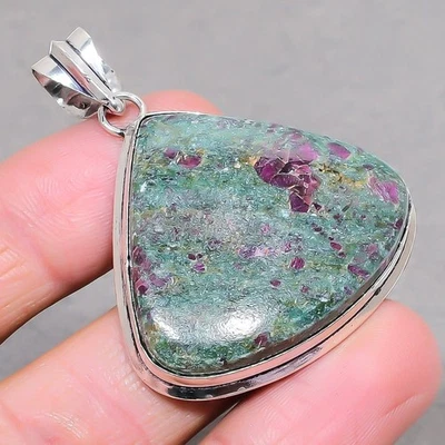 Colgante de joyas de regalo étnico de moda hecha a mano de piedras preciosas fucsita de rubí 2,2" SR 2948 Foto 1 de 4