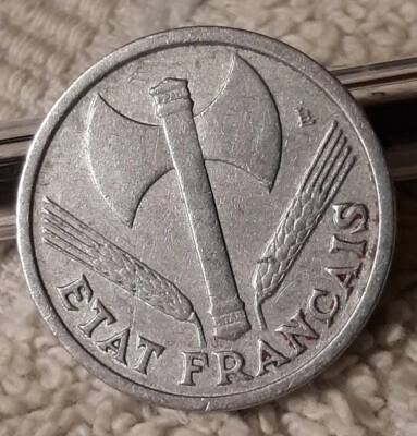 1942 1 Franc WW2 France , Circulated French Coin , WWII, Occupation  - Image 1 of 4