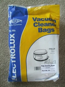 1 PACK OF 5 ELECTRUEPART VACUUM CLEANER BAGS TO FIT ELECTROLUX MACHINES - Picture 1 of 2