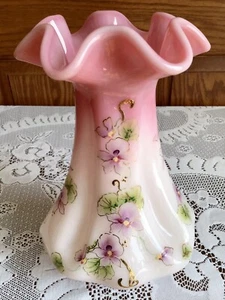 Jarrón Fenton Rosalene Pansy Sunrise pintado a mano "Edición limitada 428/1950" - Imagen 1 de 4