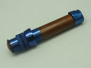 SOLID WALNUT CHANNEL LOCK FLY Carrete giratorio SEAT Trout Crappies rod BLUE W/CAP - Imagen 1 de 6