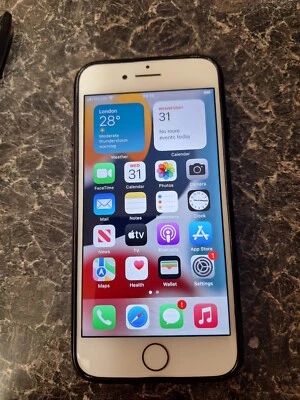 APPLE IPHONE 7 128GB ROSE GOLD ON O2 NETWORK *NEEDS NEW BATTERY* - Image 1 of 4