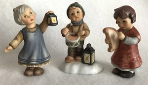 Hummel „Mädchen und Harfe“ „Ich und meine Trommel“ „Was ist das für ein Kind“ Goebel Figuren - Bild 1 von 6