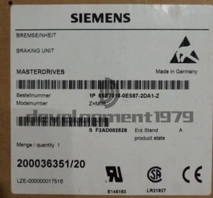 Un Siemens 6SE7018-0ES87-2DA1-Z 6SE7018-0ES87-2DA1 - Z 6SE7 018-0ES87-2DA1 - Foto 1 di 2