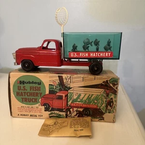 Vintage Hubley U.S. Fish Hatchery Truck w/Original Box No. 498 ~All Wiggle Poles - Picture 1 of 9