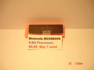 MOTOROLA MC68B09S, PROCESSORE 8 BIT, CERAMICA 40 PIN, USATO - Foto 1 di 1