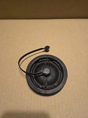 2017-2018 BMW 330I XDRIVE F30 LCI - Headlight CAP / Cover 7419614 128 - Image 1 of 2