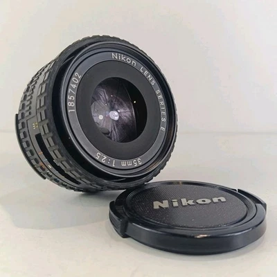 Nikon Series E 35mm f2.5 Ais Ai-s Wide Angle Lens Nikon 35mm Lens With Caps - Image 1 of 4