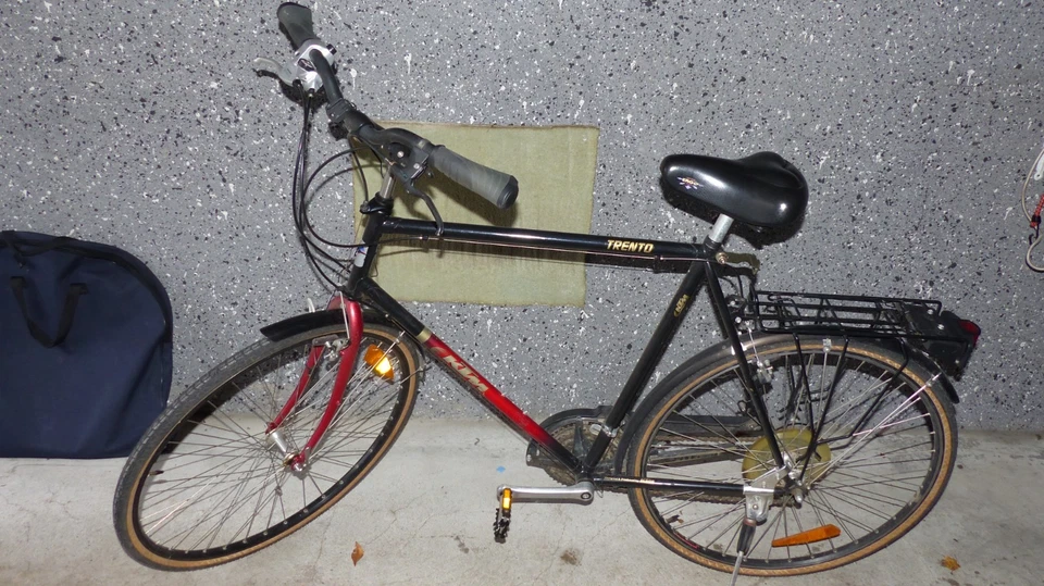 Trekking/citybike KTM Trento, mit Shimano 21 Gang, 28 Zoll - Bild 1 von 1