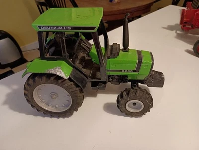 ERTL Deutz-Allis 6260 Project Tractor 1:16 Scale - Image 1 of 4
