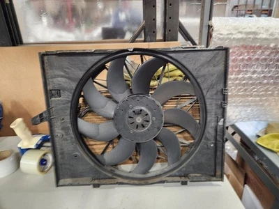 Radiator Fan Motor Fan Assembly Radiator 600 Watt Fits 08-10 BMW 528i 765290 - Image 1 of 4