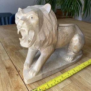 Lion Hand Carved Wood Antique Wooden Vintage For Plant Pot Or Holding Cutlery - Picture 1 of 8