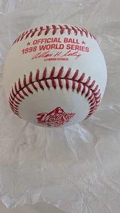 1998 Rawlings Official WORLD SERIES Baseball NEW YORK YANKEES - 421 - Picture 1 of 3