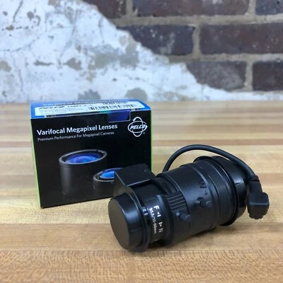 NUEVO, PELCO, 13M2.2-6, 1/3” MONTAJE CS, IRIS AUTOMÁTICO, MEGAPÍXELES 2.2-6mm. (1i-3) Foto 1 de 4